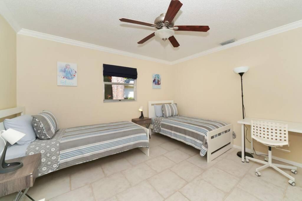 Pet-Friendly, King Bed, Close To Siesta Beach, Restaurants, Shopping Villa Sarasota Exterior photo